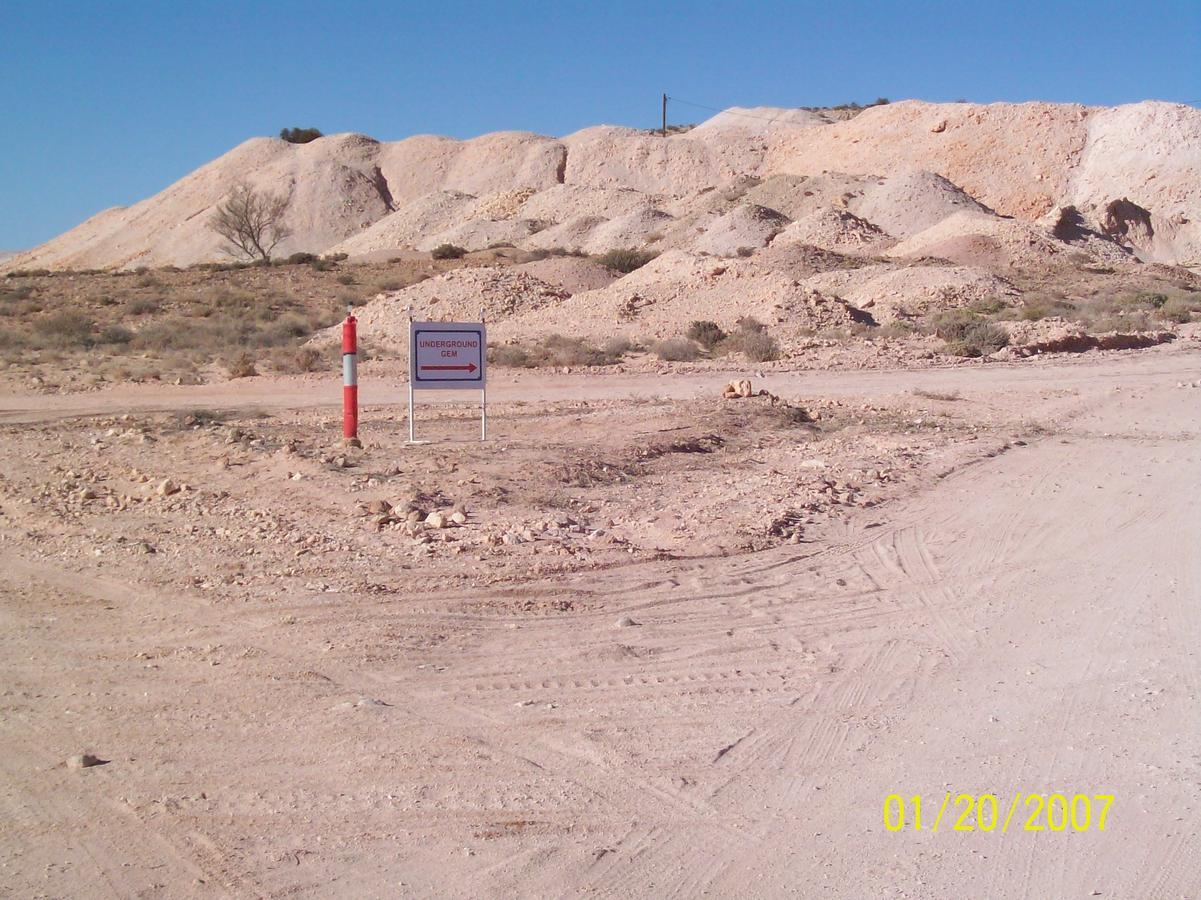 Appartamento Underground Gem Coober Pedy Esterno foto